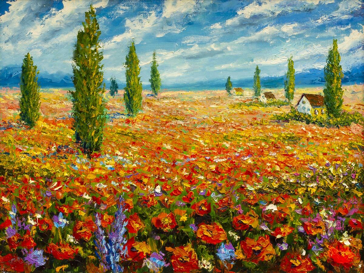 Impressionistisches Ölgemälde eines lebhaften Mohnblumenfeldes mit grünen Zypressen, Häusern und blauem Himmel.