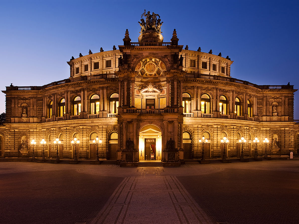 dresden-musikalisch-ein-musikalisches-kulturerlebnis-semperoper-21403516.jpg