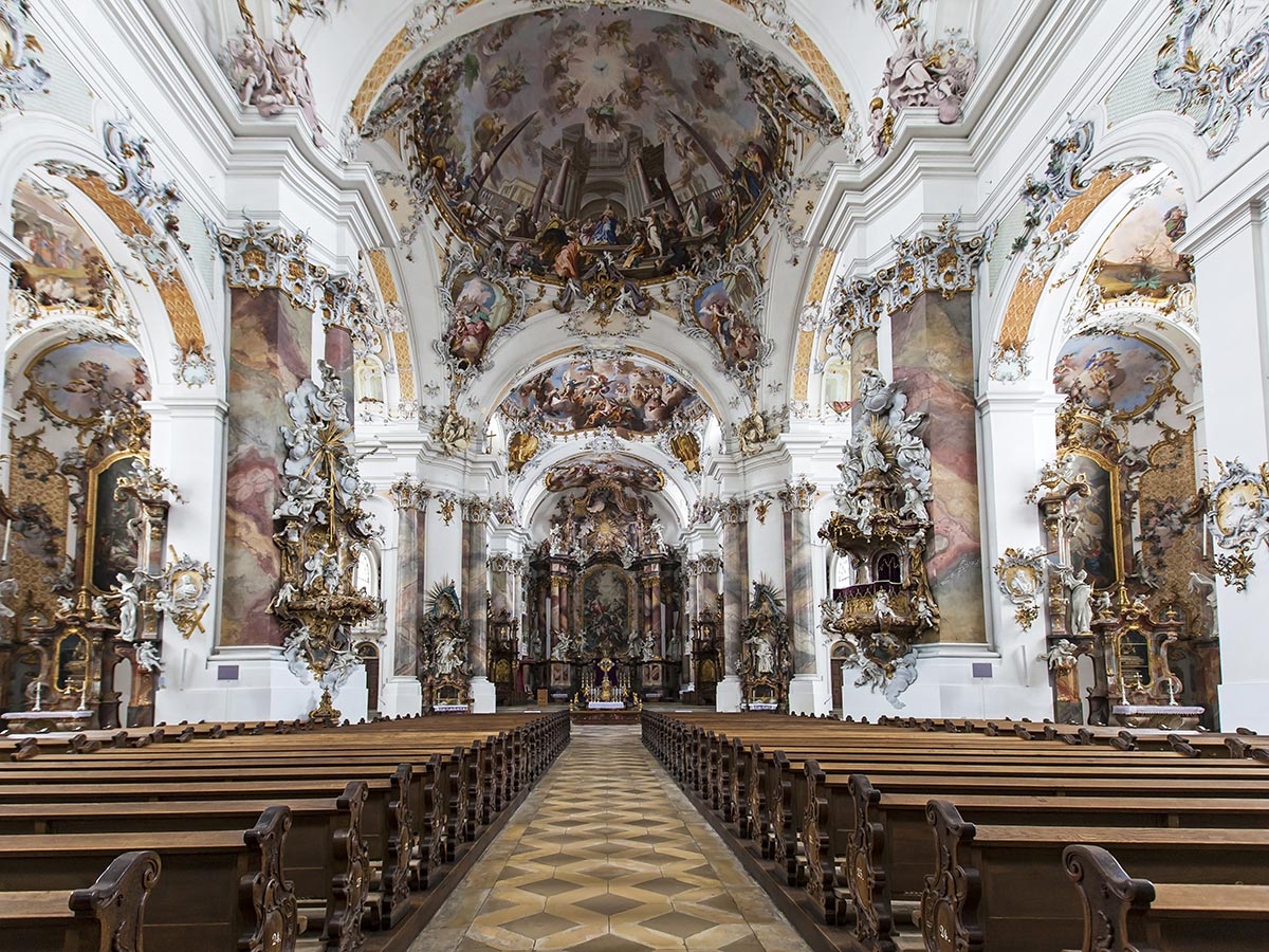 memmingen-im-himmelreich-des-barock-basilika-ottobeuren-92555623.jpg