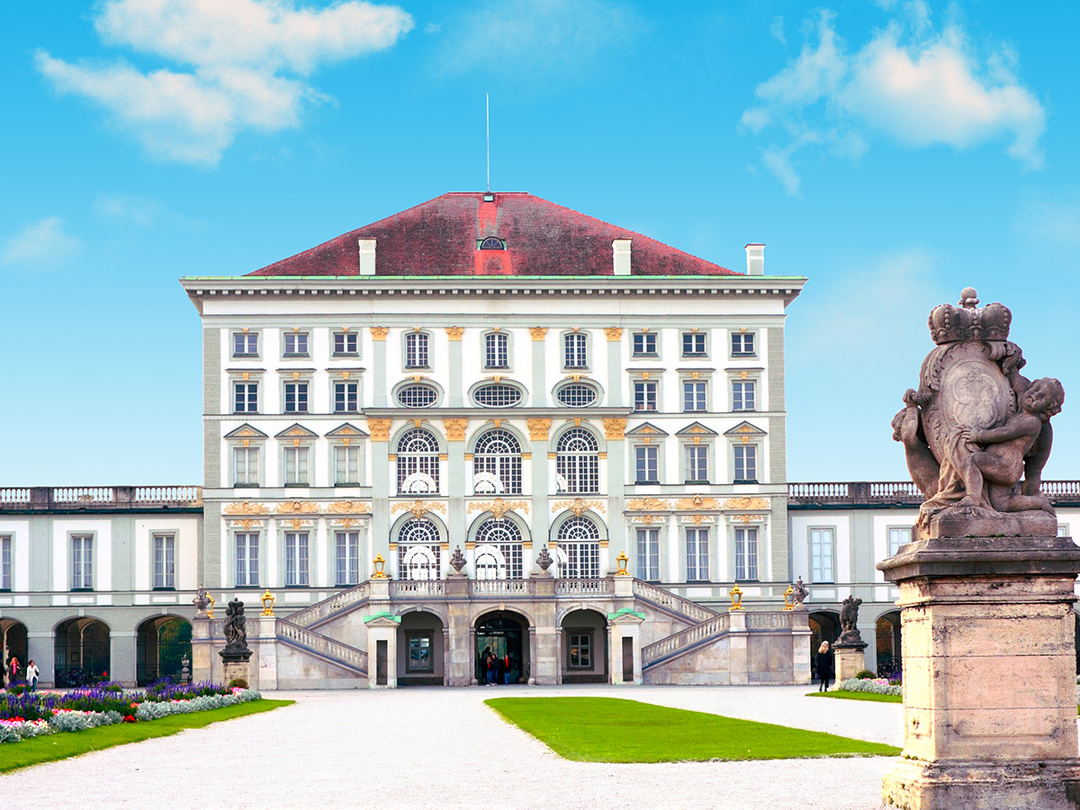 muenchen-eintauchen-in-die-zeit-der-koenige-schloss-nymphenburg-21671971.jpg