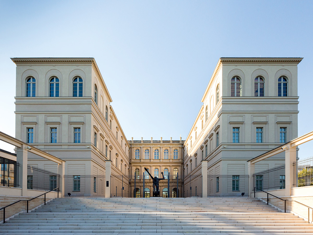 residenzstadt-potsdam-museum-barberini-mit-freitreppe-zur-havel-foto-helge-mundt-presse.jpg