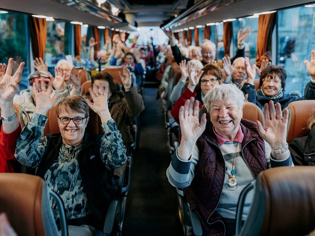 katalogpraesentationsreise-2024-das-grosse-felix-familientreffen-in-timmendorfer-strand-felixreisen-2023-hannover143.jpg