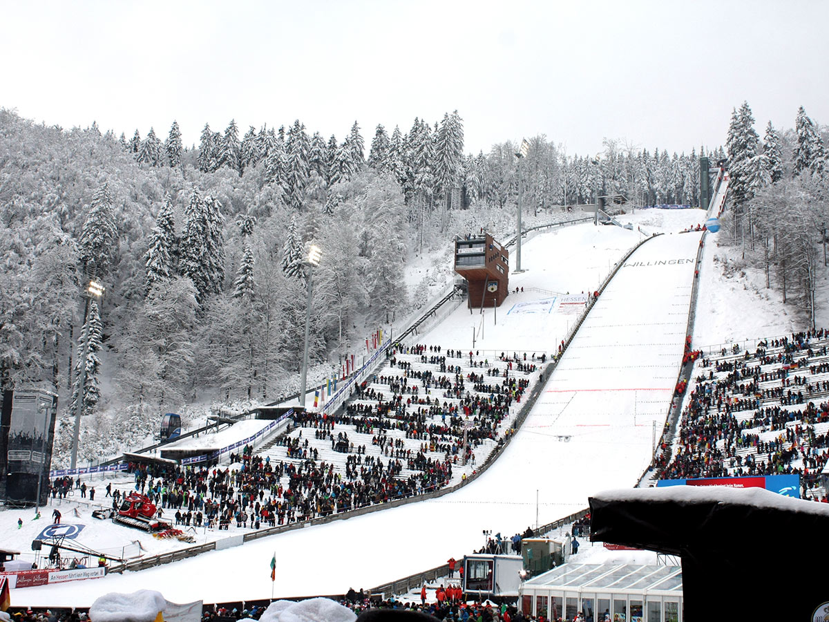 willingen-weihnachtstraeume-im-winterlichen-hochsauerland-schanze-willingen-90530202.jpg