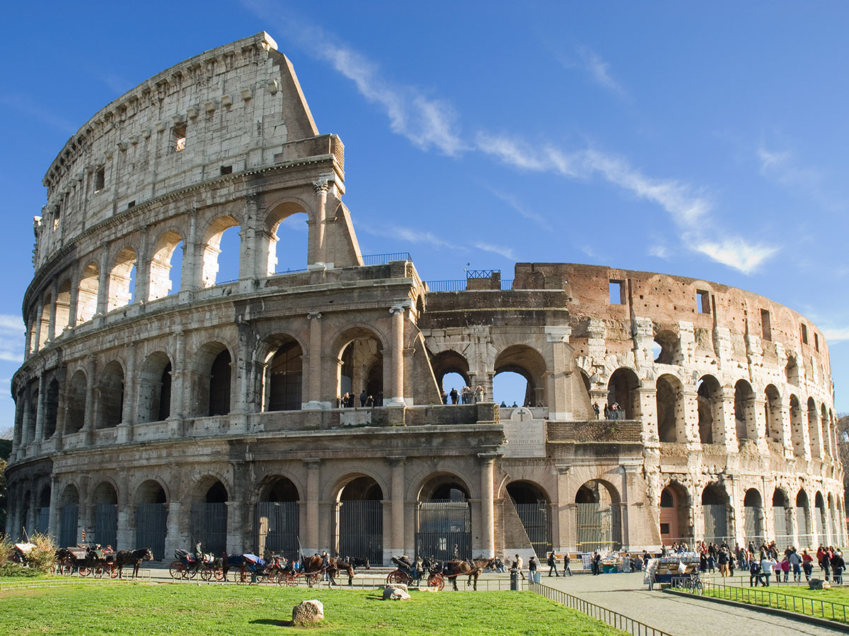 rom-die-ewige-stadt-colosseum-11138883.jpg