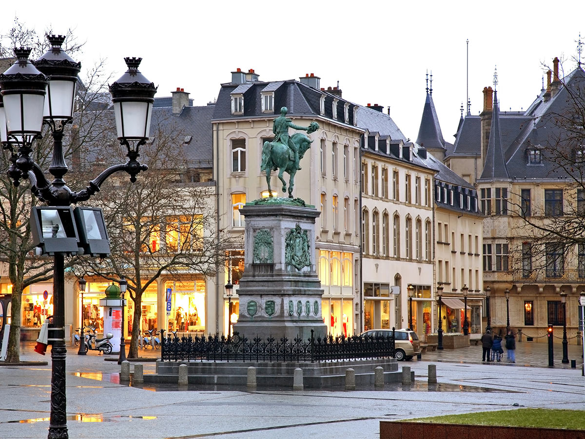 kulinarische-genuesse-in-luxemburg-place-guillaume-75911124.jpg